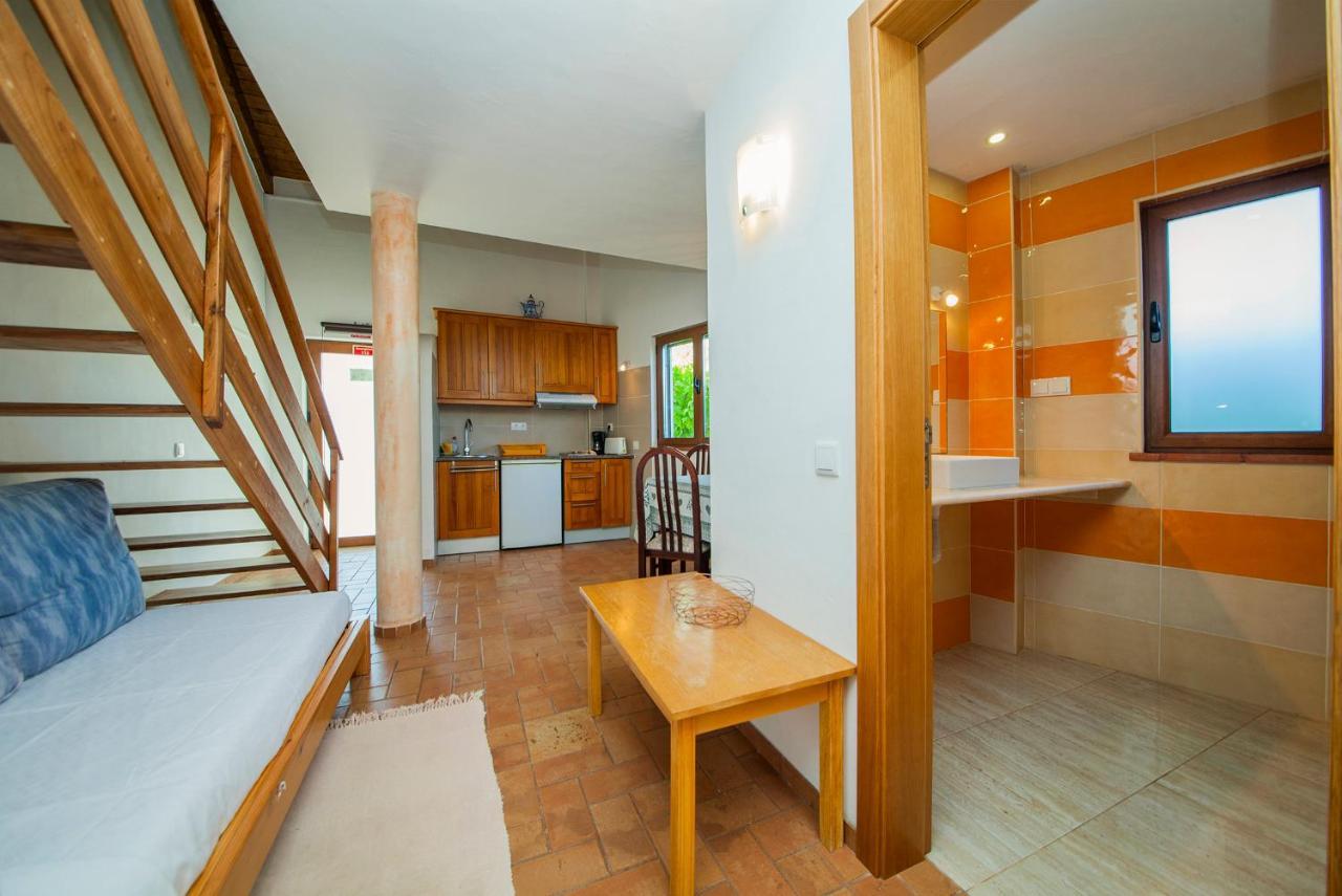 H - Montes De Praias Guesthouse Алжезур Екстериор снимка