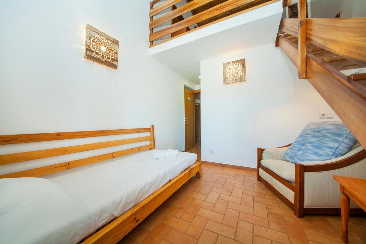H - Montes De Praias Guesthouse Алжезур Екстериор снимка