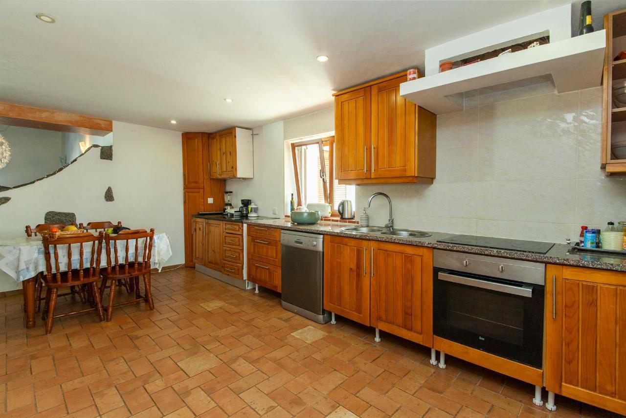 H - Montes De Praias Guesthouse Алжезур Екстериор снимка